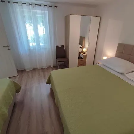Apartamento Filip Trogir